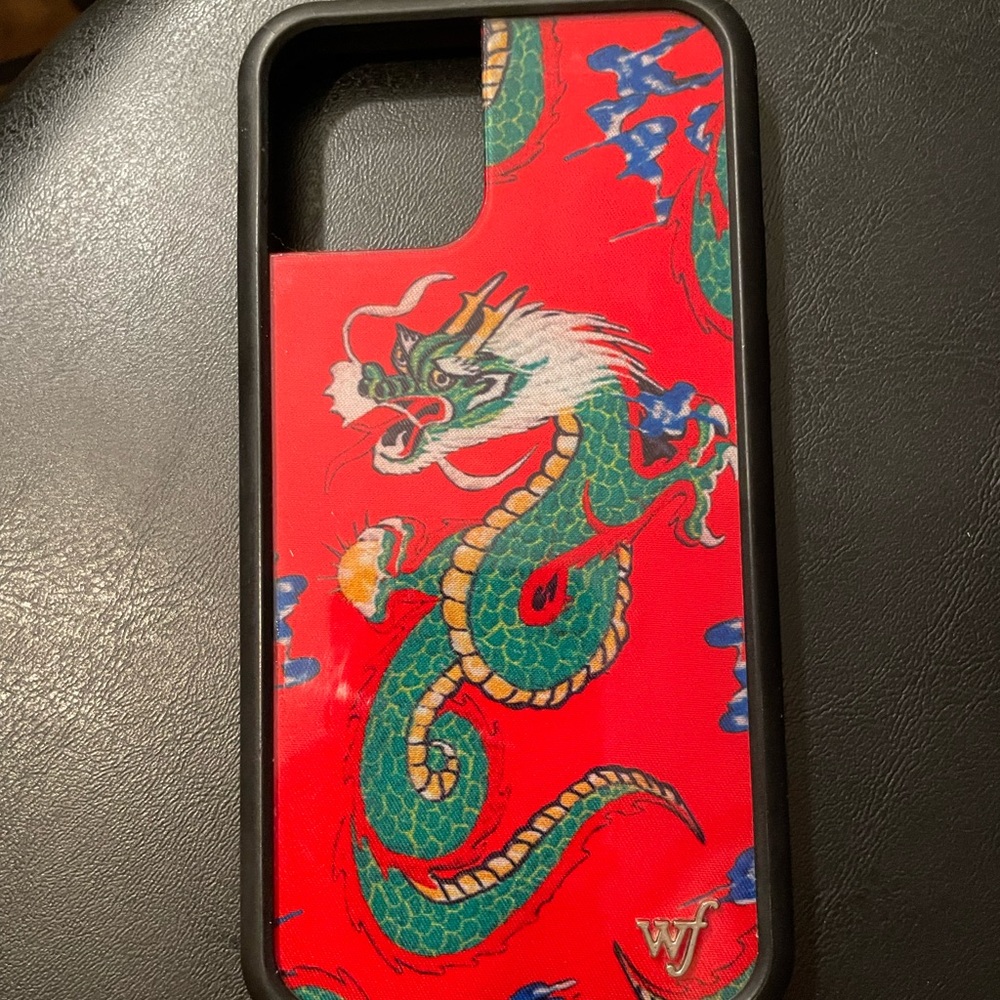🌟3/15$ WILDFLOWER CASE for the 11 PRO